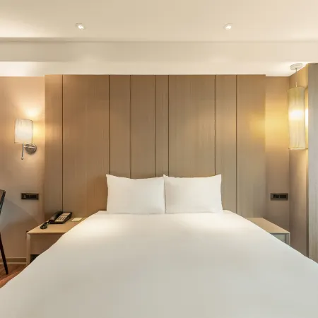 CHECK inn SELECT - Taipei NeiHu