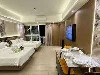 Venice Luxe Condo (Maximum 3 Adults+Kids) w/65"TV Hotéis em Taguig