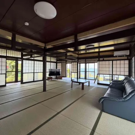 Ogoto House (Lake Biwa Area)