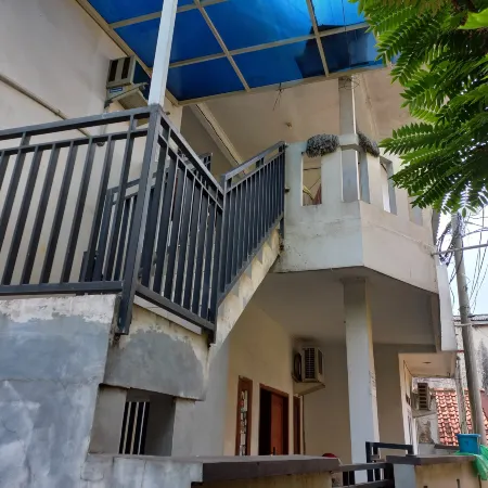 Guesthouse Maura Hotels in Depok City
