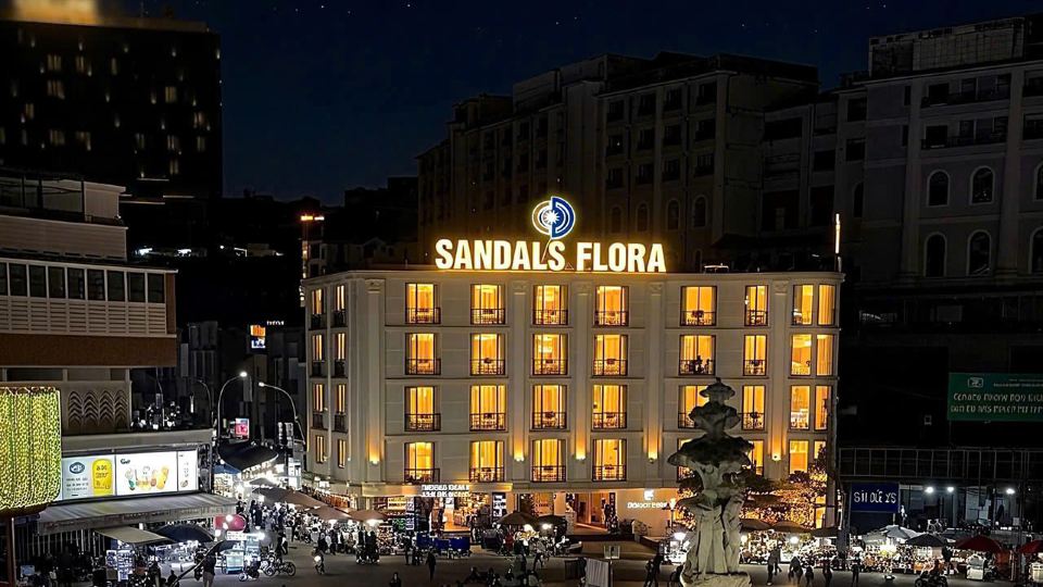 Sandals Flora Hotel