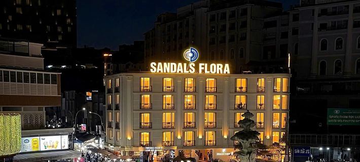 Sandals Flora Hotel Hotel di Dalat