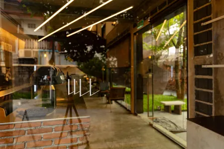 奇跡牆飯店