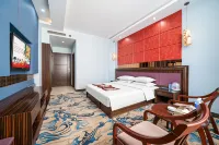 Silk Road Light Hotel (Wuwei Pedestrian Street Railway Station)