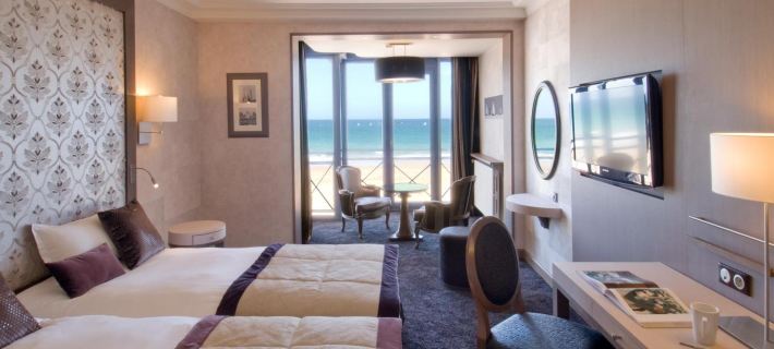 Le Grand Hotel des Thermes Hotels in Ille-et-Vilaine