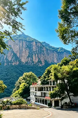 Wanxian Mountain Changqingyuan Hotel - Inns