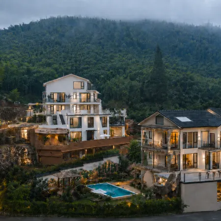 ARTINN·Cave Private Hot Spring·Designer Accommodation (Anji Cloud Grassland Branch)
