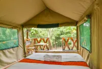 RUBALIKA SAFARI LODGE AND FARM - bar