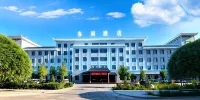 โรงแรมชุนยวี่ - ที่มีที่จอดรถ