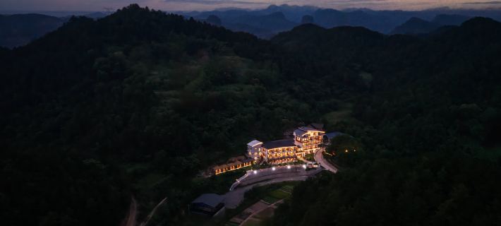Guangyuan Banshan Hidden Valley · Wild Valley Forest Oxygen Private Hot Spring Homestay Hotels in Guangyuan