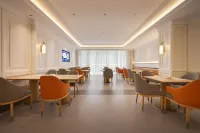 Vienna Hotel (Changbai Mountain Chibei District Transportation Distribution Center) - 3-Star