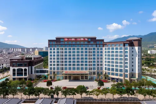 Hilton Garden In Yuxi Xinping - balcony