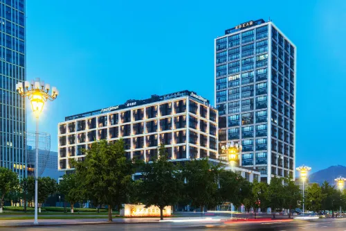 Howard Johnson Joyous Hotel Dalian - 4 Sao