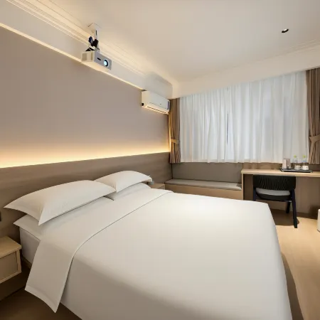 Meiju Changtai Hotel (Ancient City People's Mall Branch)
