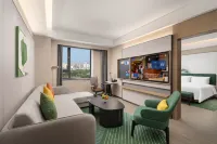 Hampton by Hilton Urumqi Weixing Road - Parkering