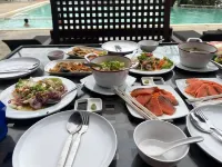 Sea Stone Hotel Sichon - Uima-altaat