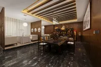 โรงแรมเทียนฮั่นหลางเยว่ ฮั่นจง - ที่มีบาร์