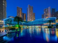 Country Garden Danga Bay 1BR by Natol - Gym