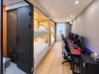 Jiela E-Sports Hotel (Keqiao Pedestrian Street) - 2 Yıldız