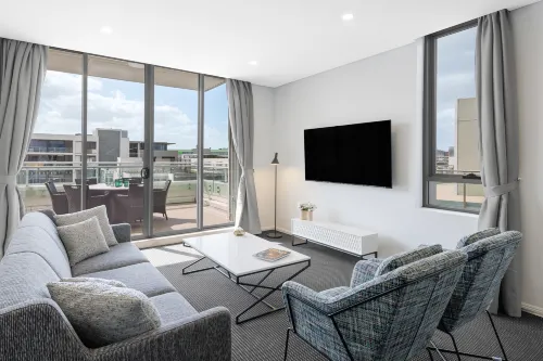 Meriton Suites Zetland Hotels in Zetland