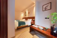 Qingcheng Mountain Yuntai Private Hot Spring B&B (Houshan Scenic Area Branch) Các khách sạn gần Qin’an Ancient Town
