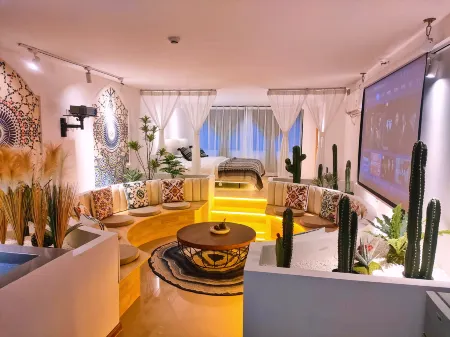 Fanfan Shexia Homestay (Nanning Jiangnan Wanda Plaza Branch)