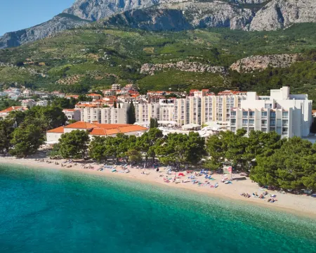 Bluesun Hotel Alga Hotels in Tucepi