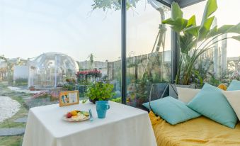 Phoenix Wutong City Hotel (Fuyang Normal University)