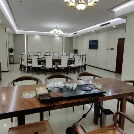 Liancheng zhilong Hotel