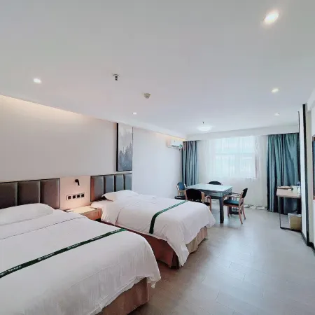 GreenTree Inn Select Hotel (Yangzhou Baoying Huaijiang Avenue Taishan East Road)
