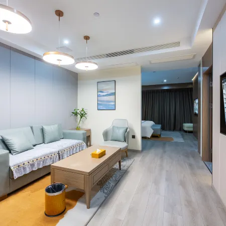 Lanqing Art Hotel
