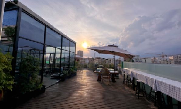 Jinjiang Inn Select Hotel (Xiamen Airport T4 Jimei School Village)