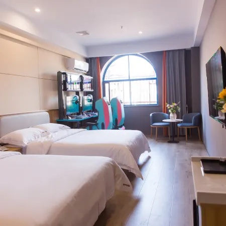 Jingmen Black Armor Gaming Hotel