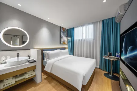 Parkgeun Hotel (Shenzhen Dongmen Pedestrian Street)