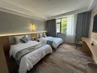 Padang Yishanju Hotel