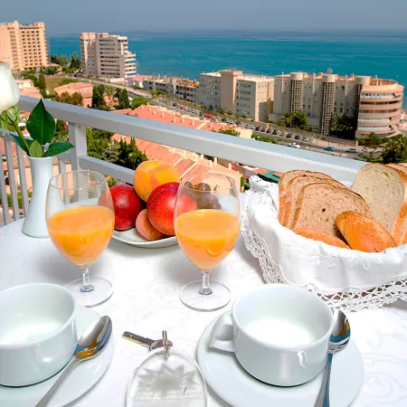 Hotel Monarque Torreblanca