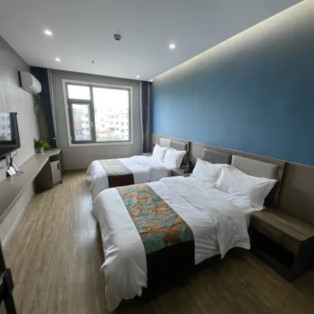 Future City Theme Hotel