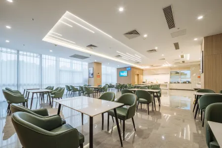 Urba Hotel(Yixing Science and Technology Innovation Huigu) Отели рядом с достопримечательностью «Jiangnan University (Yixing Campus)»
