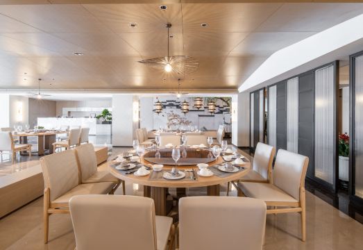 The pata hotel ZhuhaiHotel Overview