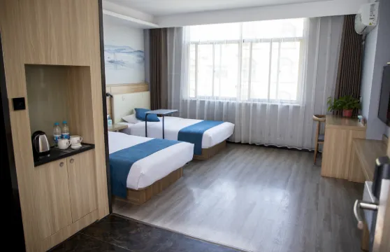 H酒店（銅川天寶路精品店）