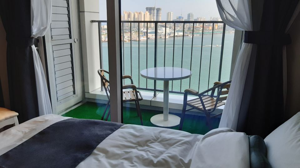 Samsung Home 2 Hotel 11F Junior Suite Room