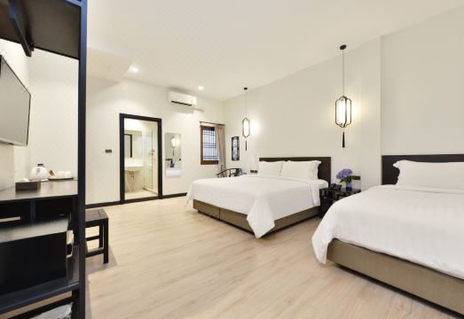 올드 타이 헝 호텔 객실