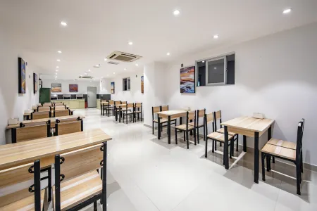 Fauville Hotel Отели в г. Сяпу