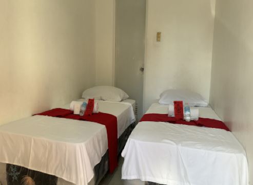 RedDoorz @ Pvc Pension Haus
