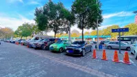 Xinrui Hotel - parkir