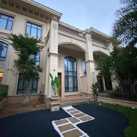 Yunjian Yue Homestay (Danzhou Haihua Island)
