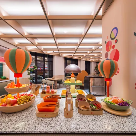 Orange Hotel (Linfen High-speed Rail West Station)