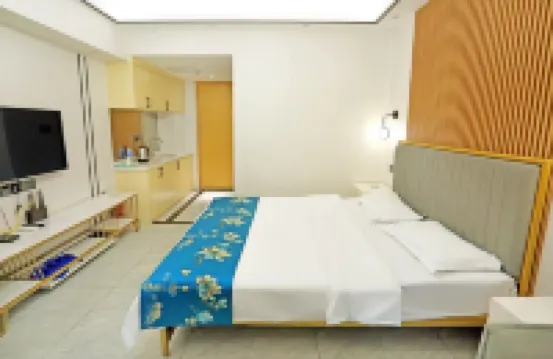 Carlos Apartment (Kaiping Donghuicheng Shop)