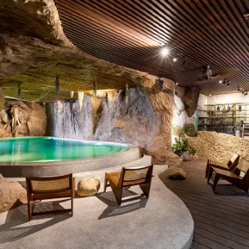 KunKin Garden Aparthotel ヒムラム バ ソン ゴルフ練習場周辺のホテル