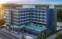 Fortune Saeng Chan Beach Hotel Rayong Các khách sạn gần Wat Pluak Ket
